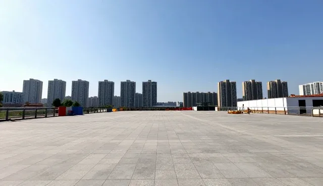 网站的类型如何影响展示效果的呈现